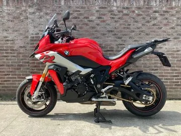 BMW S 1000 XR (2021) — foto 1