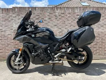 BMW S 1000 XR (2023) — foto 1