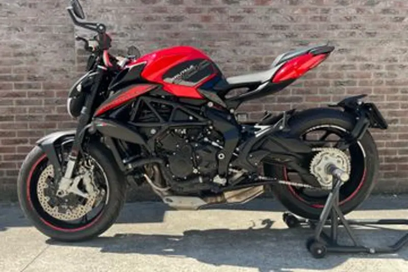 MV Agusta Brutale 800 (2020)