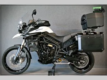 Triumph Tiger 800 XC (2011) — foto 1