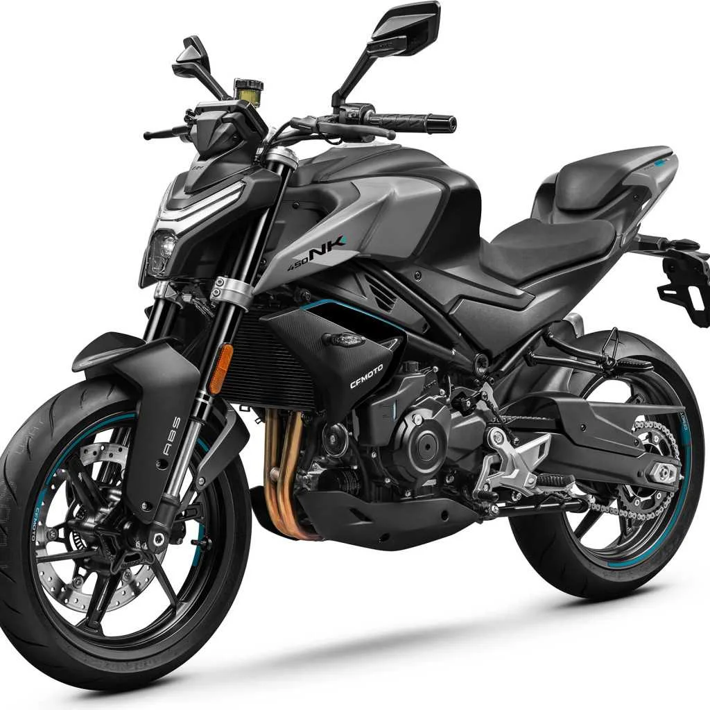 CFMoto 450NK (2026) — foto 1