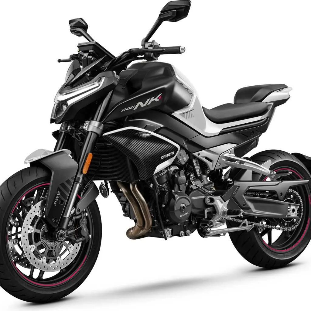 CFMoto 800NK (2026) — foto 1