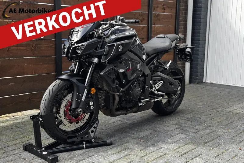 Yamaha MT-10 (2017)