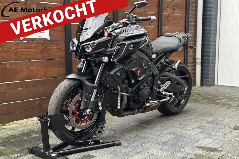 Yamaha MT-10 (2017)