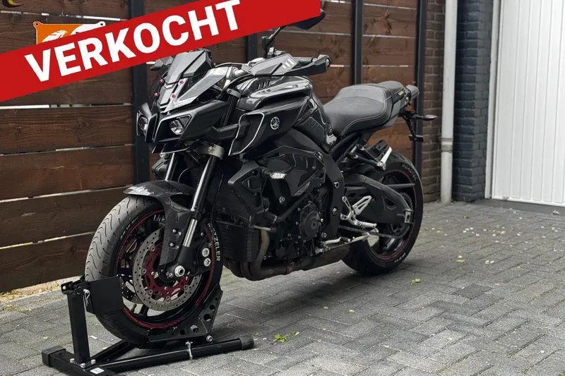 Yamaha MT-10 (2016)