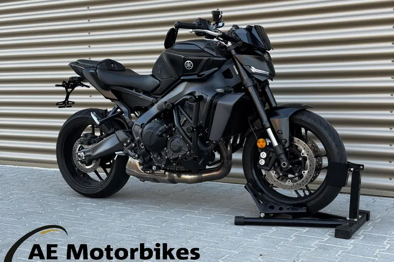 Yamaha MT-09 (2024)