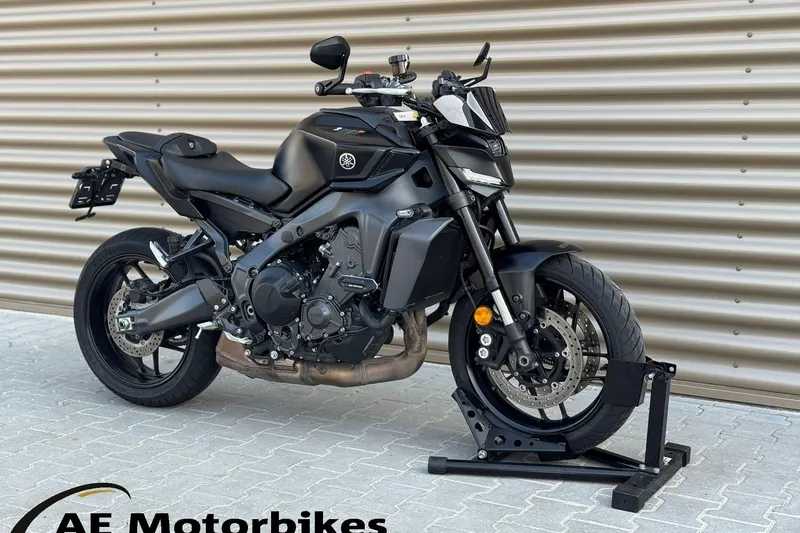 Yamaha MT-09 (2024)