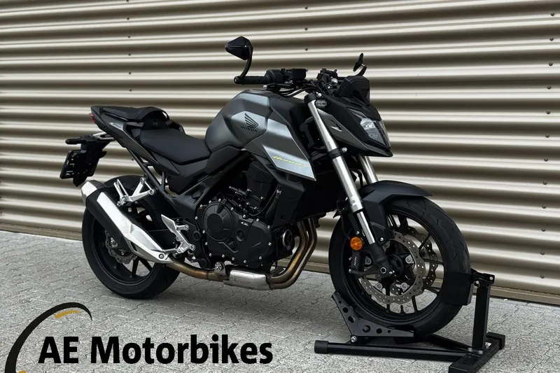 Honda CB 750 Hornet (2023)