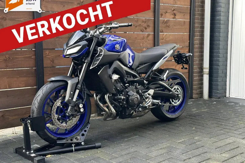 Yamaha MT-09 (2017)