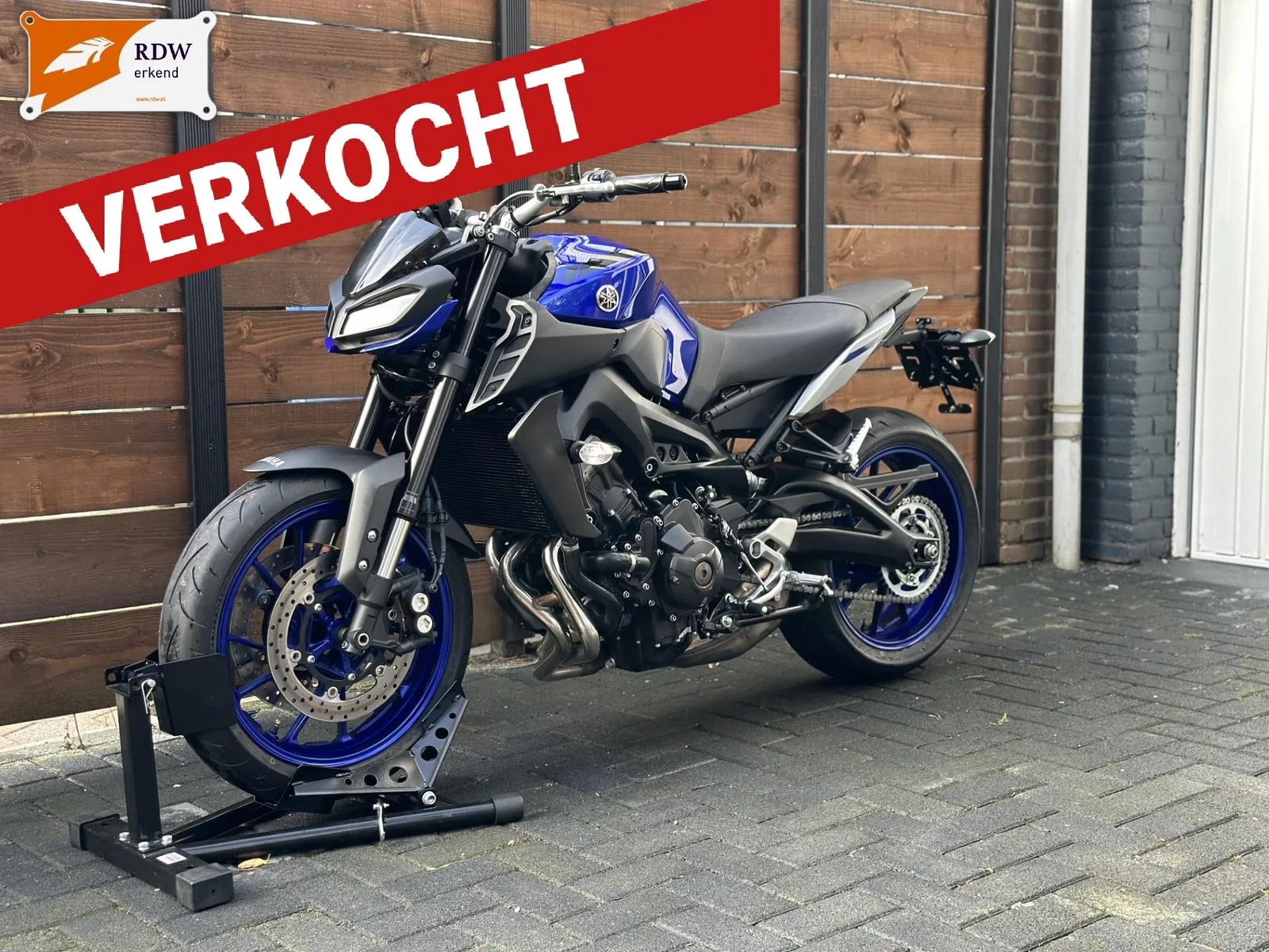 Yamaha MT-09 (0) — foto 1