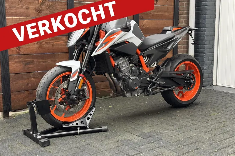 KTM Super Duke 890 (2021)