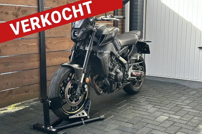 Yamaha MT-09 (2021)