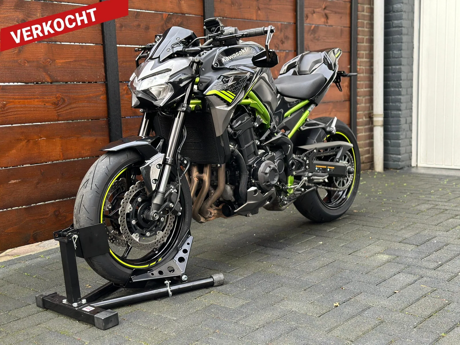 Kawasaki Z900 (0) — foto 1