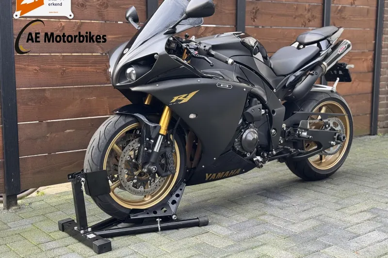 Yamaha YZF-R1 (2009)