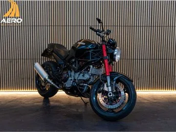 Ducati M 1000 Monster (2004) — foto 1