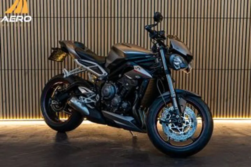 Triumph Street Triple RS (2017)
