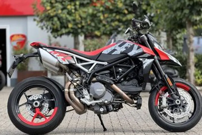 Ducati Hypermotard 950 RVE Livery (2025)