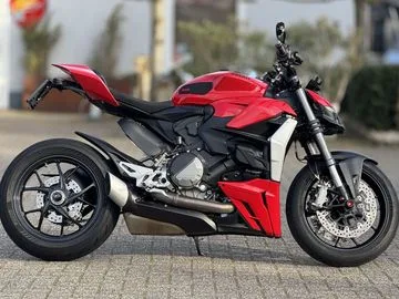 Ducati Streetfighter V2 (2023) — foto 1