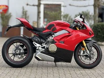 Ducati Panigale V4S (2018) — foto 1
