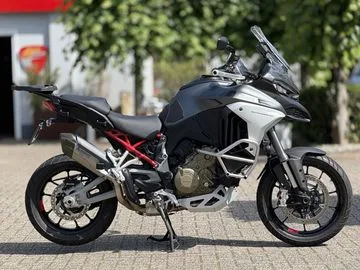 Ducati Multistrada V4S (2021) — foto 1