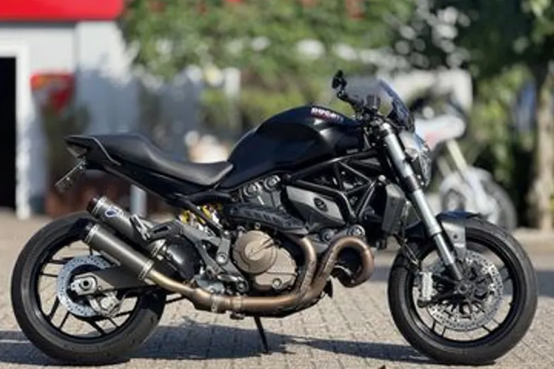 Ducati Monster 821 (2016)