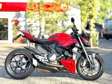 Ducati Streetfighter V2 (2022) — foto 1