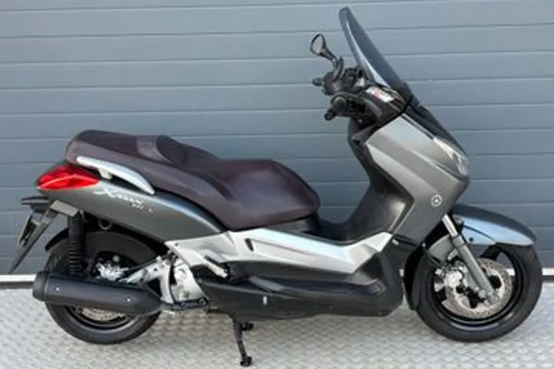 Yamaha X-MAX 250 (2009)