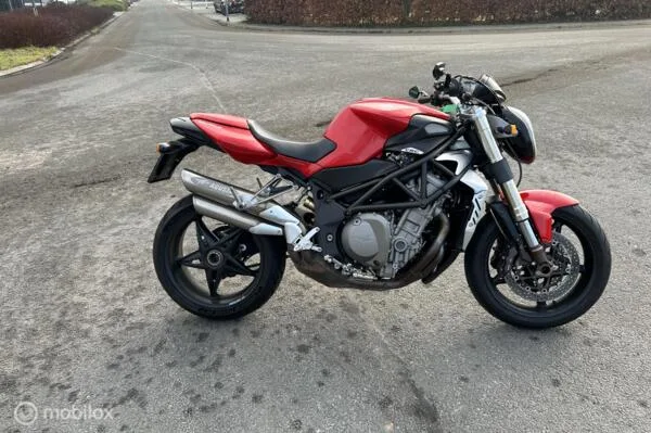 MV Agusta 910 S Brutale (2010) — foto 1