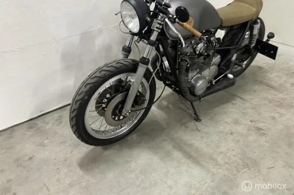 Yamaha XS 650 SE/Heritage (1978) — foto 1