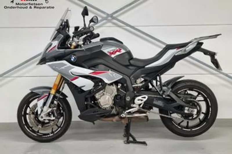 BMW S 1000 XR (2017)