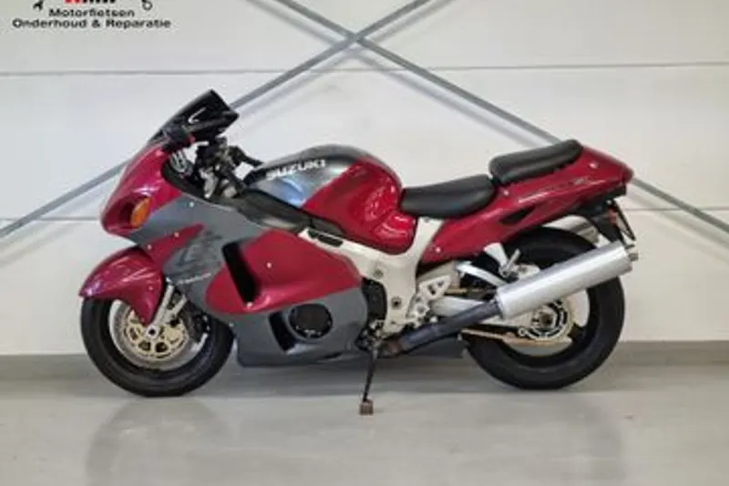 Suzuki GSX-R 1300 (2000)