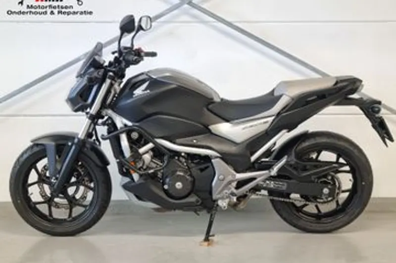 Honda NC 750 S (2016)