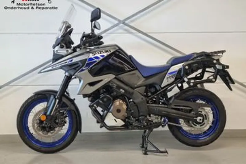 Suzuki V-Strom (2023)