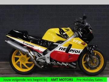 Honda VFR 400 R (1988) — foto 1
