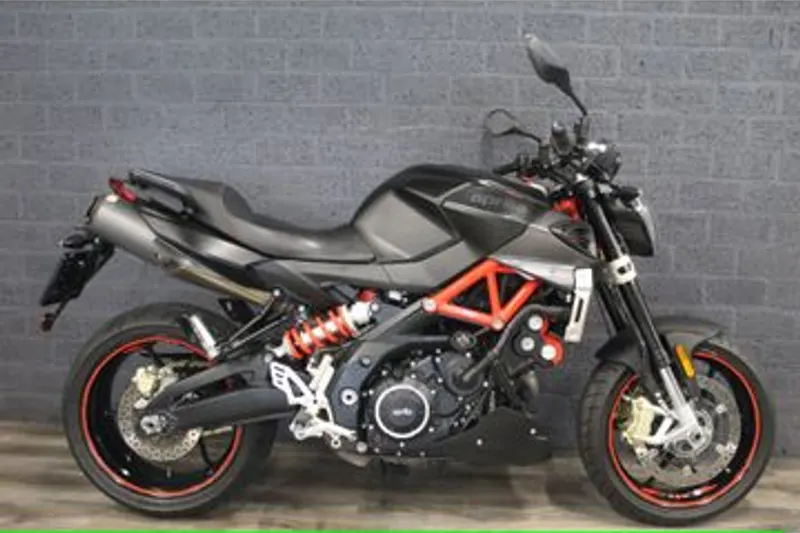 Aprilia Shiver 900 (2018)
