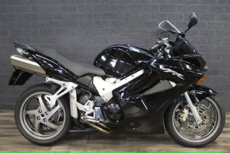 Honda VFR 800 FI (2008)