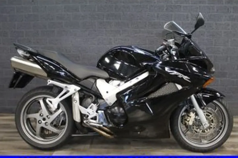 Honda VFR 800 FI (2008)
