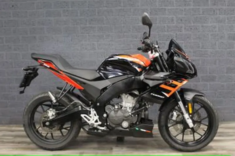 Aprilia Tuono 125 (2021)