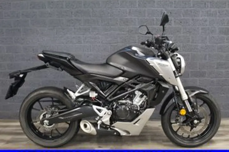 Honda CB125R (2018)