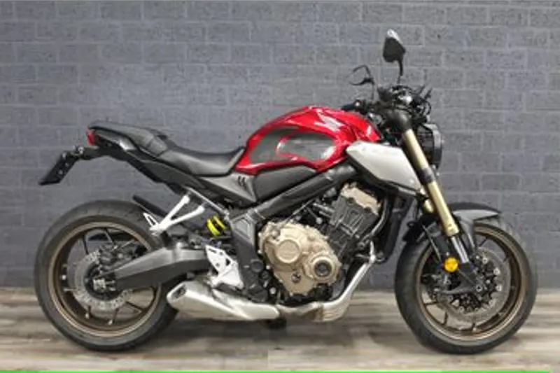 Honda CB650R (2022)