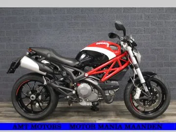 Ducati 796 Monster (2010) — foto 1