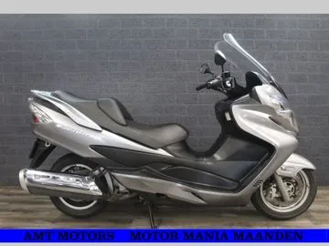 Suzuki AN 400 Burgman (2014) — foto 1