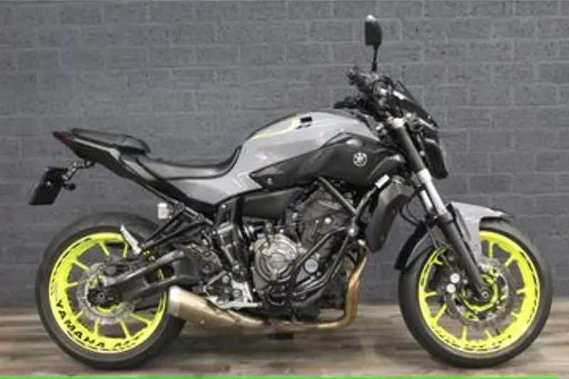 Yamaha MT-07 (2016)