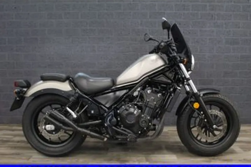 Honda CMX 500 Rebel (2017)