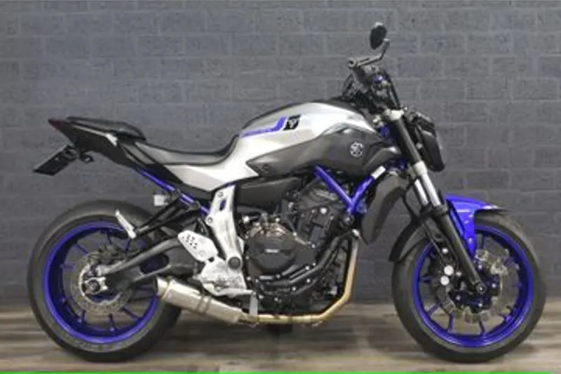 Yamaha MT-07 (2016)