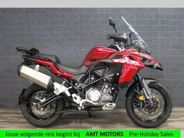 Benelli TRK 502 X (2018) — foto 1