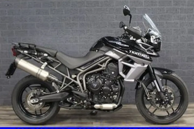 Triumph Tiger 800 XRX (2015)