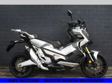 Honda X ADV (2019) — foto 1