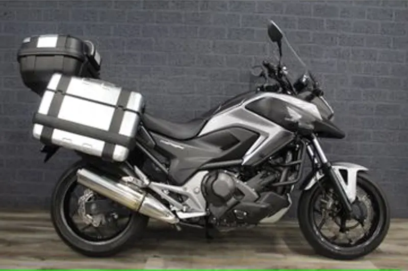 Honda NC750X (2015)