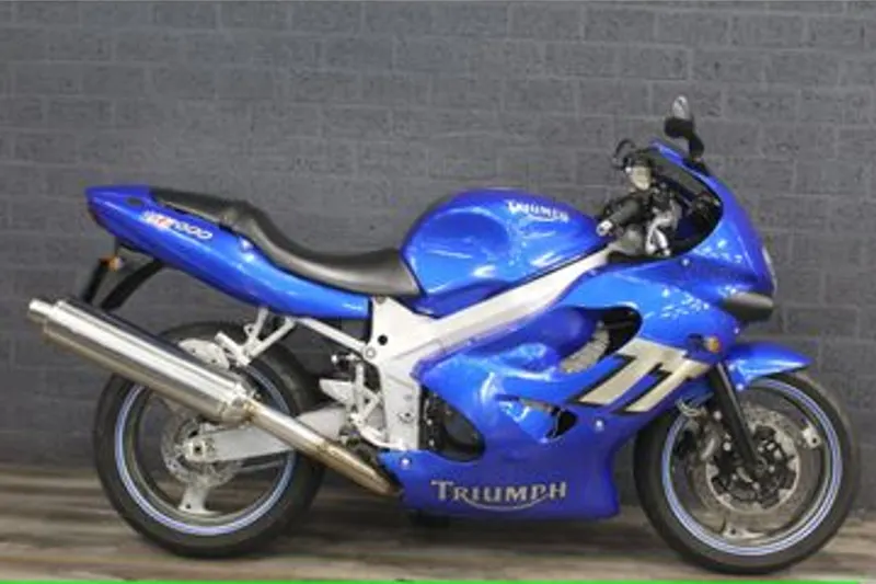 Triumph TT600 (2001)